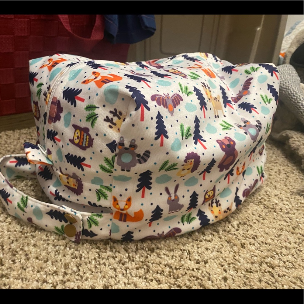 Large cloth diaper pod